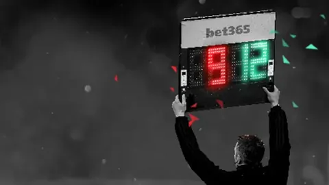 斯洛特夏夏窗迫切需补强5-6位强援，多处待优化